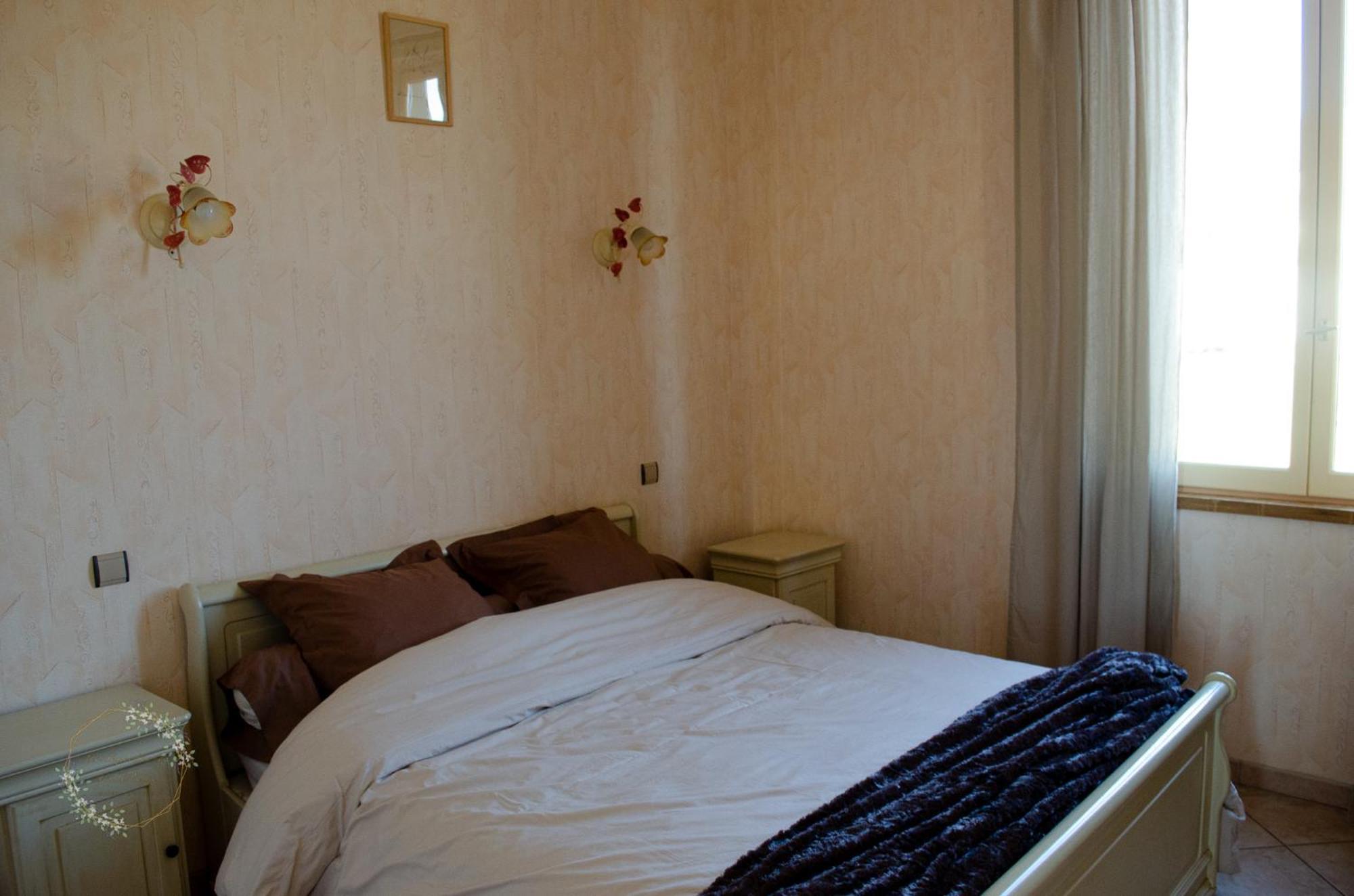 Les Dependances Du Chateau Noailles  Екстериор снимка